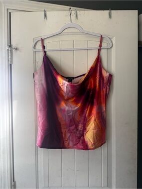 NWT Boohoo Plus Satin Marble Print Cowl Neck Cami Top Sz US 16 Purple Multi